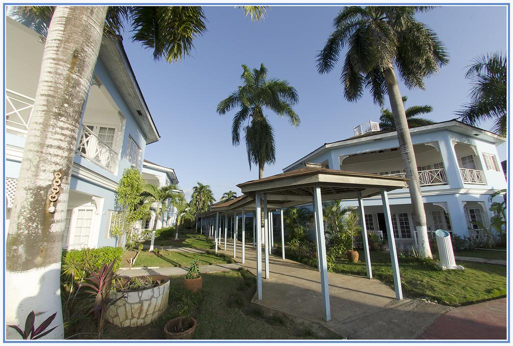 Beachcomber Club Resort Negril Exterior photo