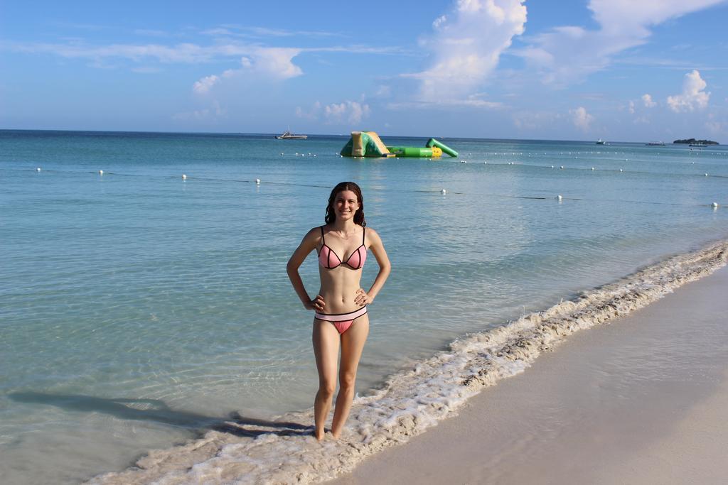 Beachcomber Club Resort Negril Exterior photo